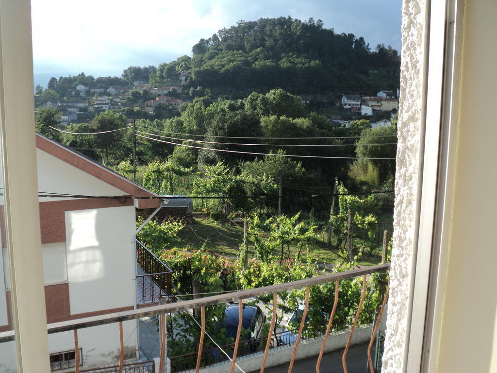 Alojamento Correia Caldelas Habitación foto
